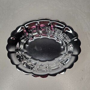 Oneida Fluted Oval Silverplated Bob Bon 6-1/8 Inch Dish NWT